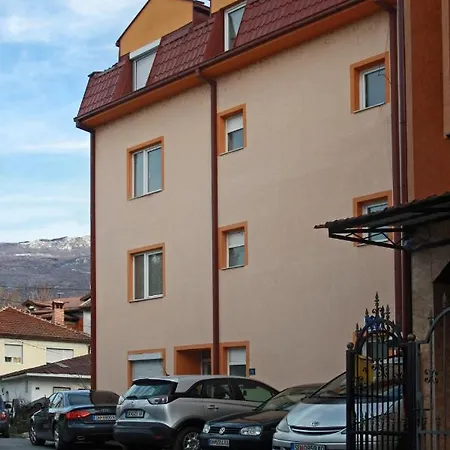House Petar Apartment *